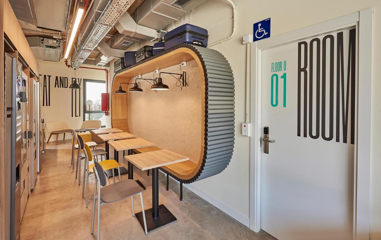 Hostelfly มาดริด ภายนอก รูปภาพ