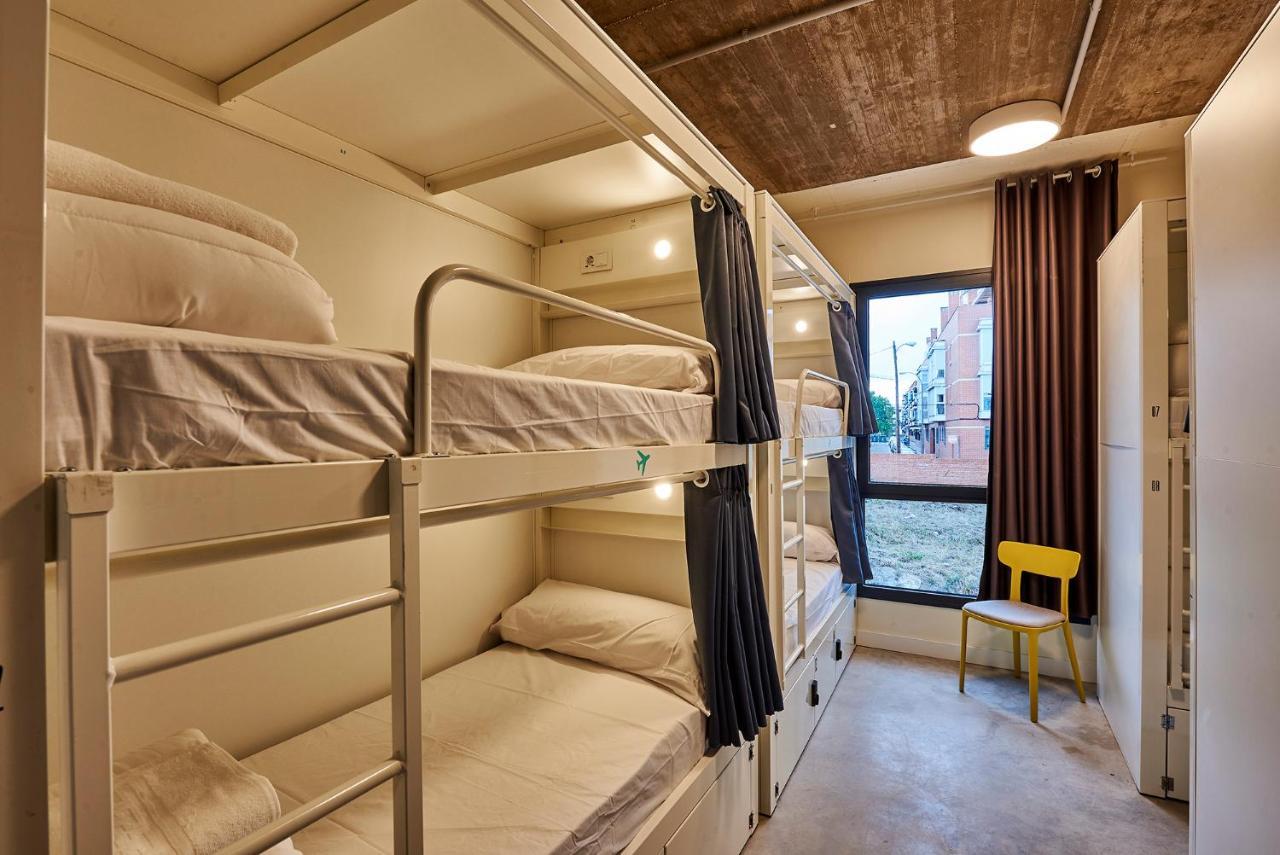 Hostelfly มาดริด ภายนอก รูปภาพ